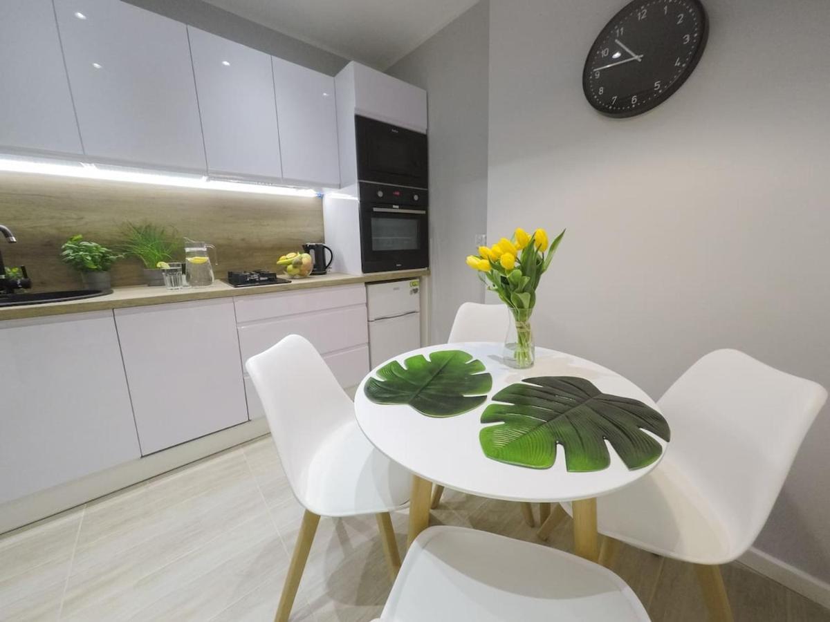 Rynek 20/21 -Cosy New Apartment On The Market Square - 4 Bedrooms - 8 People Breslau Exterior foto